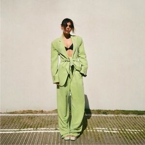 Zara | Blogger Fav Women's Multi-Position Green Pistachio Belt Blazer ~ Large